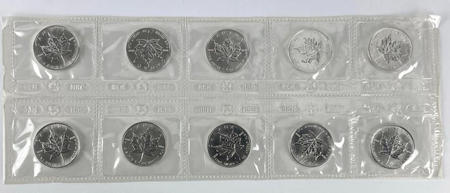 Group of 10 1990 $5 Maple Leaf  1 oz .999 Fine Silver Coins.