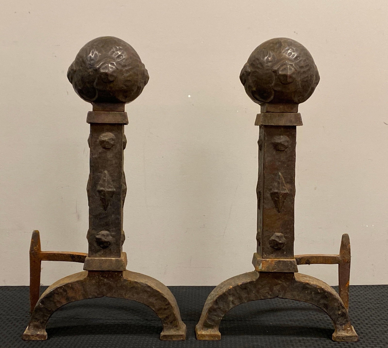 Antique Pair of Cast Iron Arts and Crafts Style Andirons: NO IN-HOUSE SHIPPING AVAILABLE, THIRD PARTY SHIPPING RECOMMENDED, measures 24 x 13 x 8 inches