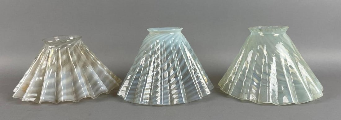Group of Antique Opalescent Swirl Ruffle Glass Lamp Shades: Flea bites on 2 1/4 inch fitters, largest measures 4 x 6 inches
