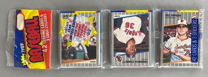 Rare 1989 Fleer Baseball Rack Pack with Bill Ripken F-Face on Top
