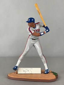 Daryl Strawberry Signed Gartlan Figurine Statute with COA 1034/2500