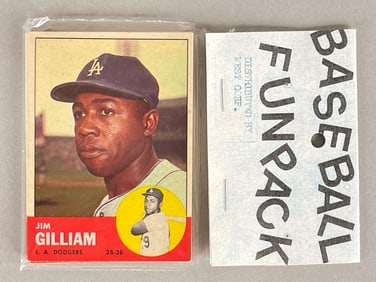 1963 Topps Baseball West Corps Cello Fun Packs with Mantle Bombers Best on Back