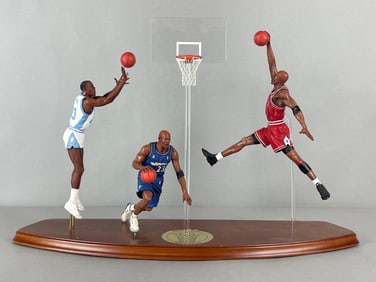The Danbury Mint Michael Jordan 3 Figure Lifetime Sculpture