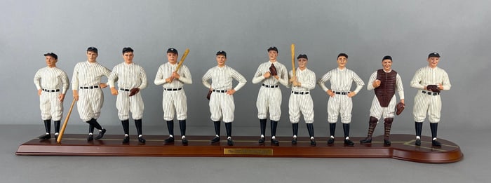 Danbury Mint 1927 New York Yankees Team Figure Statue