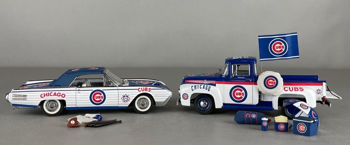 Danbury Mint Chicago Cubs 1961 Ford Thunderbird and 1956 Ford F-150 with Accessories
