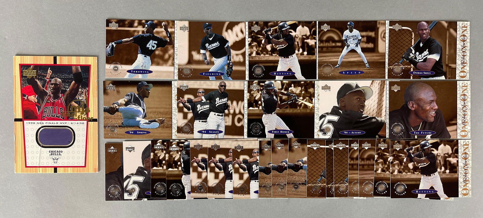 2000 Upper Deck Final Floor Michael Jordan Relic Card + 28 - 1995 Baseball Cards (1 of 2)
