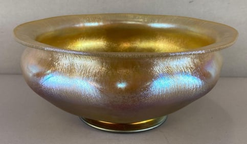 1896 L.C. Tiffany Favrile Iridescent Gold Glass Bowl