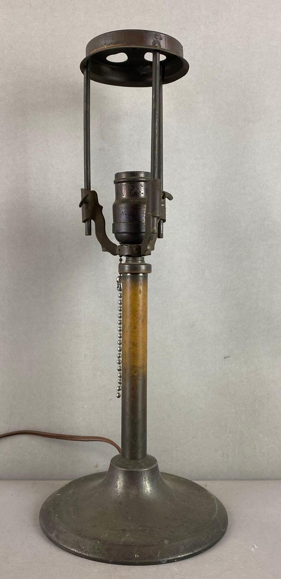 Antique PilaBrass Co Brass Table Lamp: Untested. Needs a good cleaning. Measures 16 x 6 1/2 x 6 1/2 inches.