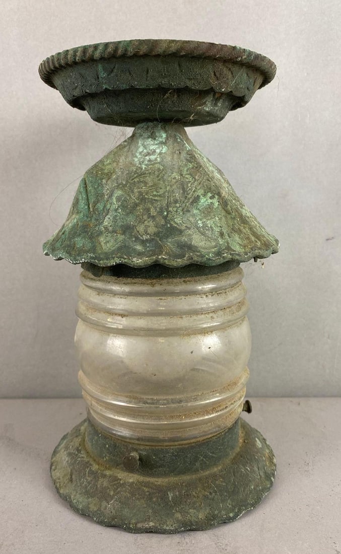 Antique Hob Brothers Mission Exterior Light: Untested. Has tarnish. Measures 8 3/4 x 5 1/4 x 5 1/4 inches.