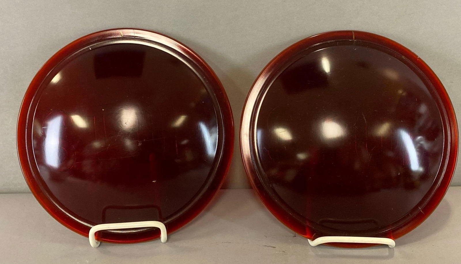 Group of 2 Macbeth Evan Red Glass Stop Traffic Signal Light Lens (1 of 6)