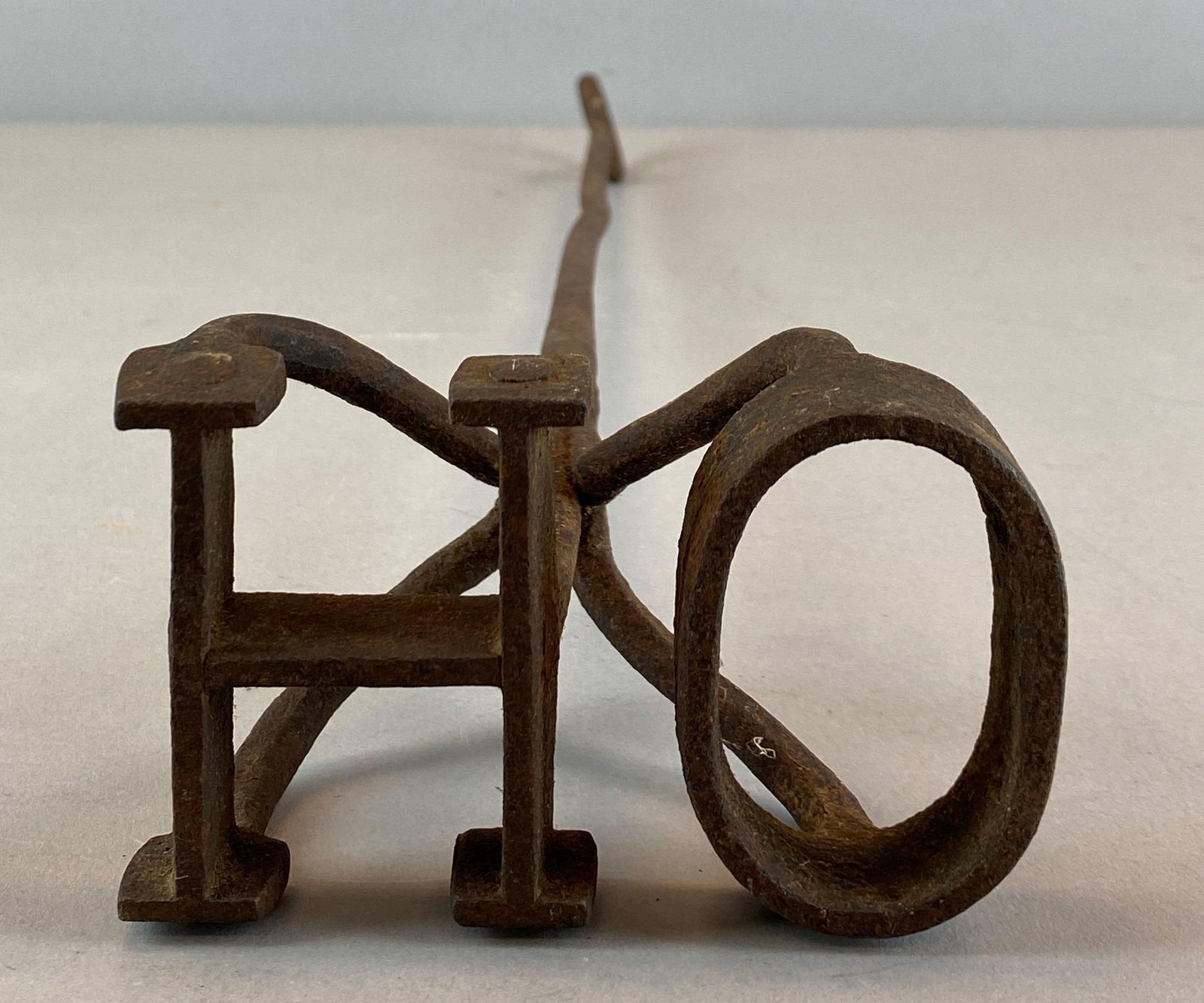 HO Cast Branding Iron: Measures 25 1/2 x 5 1/2 x 3 inches