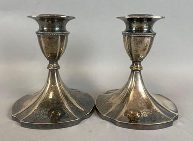 Set of 2 Vintage Pairpoint Silver Plated Candlesticks