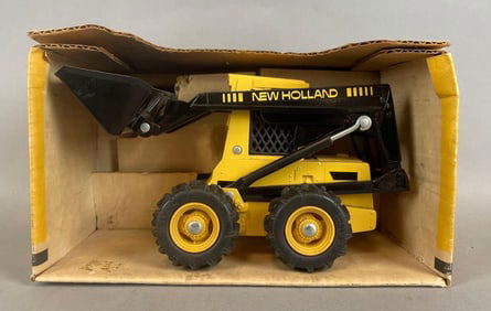 Ertl New Holland Die-Cast Skid-Steer Loader