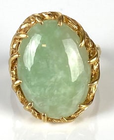 14K Gold Jade Cabochon Ring
