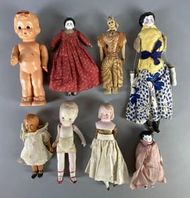 Group of 8 Dolls