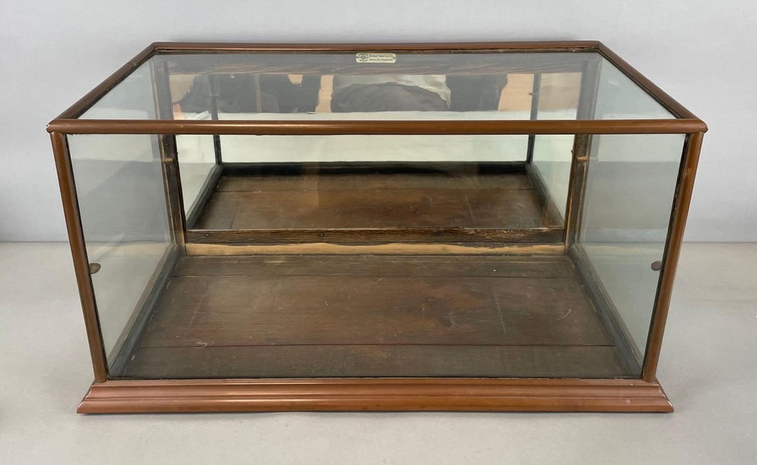 Antique Detroit Show Case Co. Brass and Glass Mirrored Display Case (1 of 6)