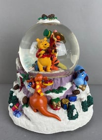Disney Winnie the Pooh Christmas Musical Snow Globe