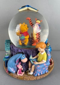 Disney Winnie the Pooh Musical Snow Globe