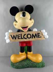 Disney Mickey Mouse Welcome Lawn Statue