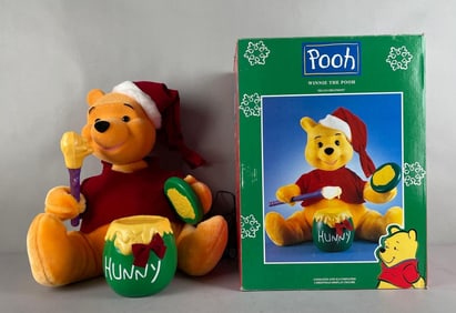Telco Creations Disney Animated Winnie the Pooh Christmas Figure