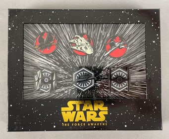 Limited Edition 2015 Disney Star Wars The Force Awakens Fighters Enamel Pin