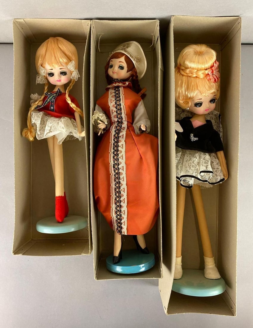 Group of 3 Vintage Voguemont Fashion Dolls: style No. PF 751, 851 and P901. All includes original boxes. Largest measures 22 1/4 x 5 1/2 x 5 inches.