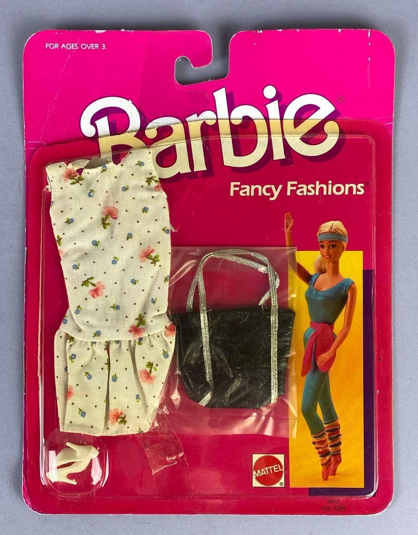 1986 Mattel Barbie Fancy Fashions Fashion Outfit: No. 2872, Asst. 4289, In original packaging, Packaging open on left side, Packaging measures 9 3/4 x 7 1/2 inches, For 11 1/2 inch dolls.