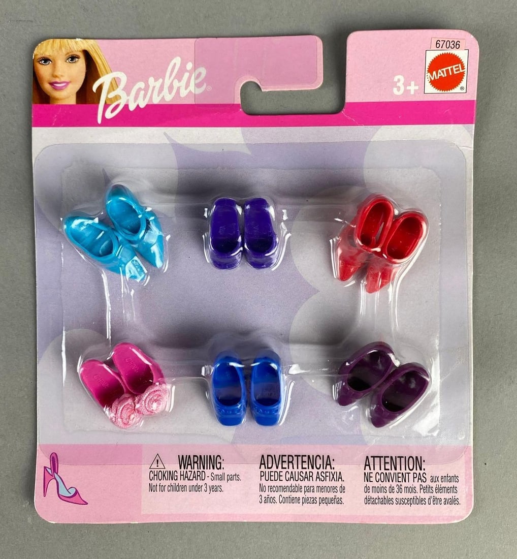 2002 Mattel Barbie Shoe Fashion Accessory Set: In original packaging, 6 pairs of shoes, Packaging measures 5 1/2 x 5 inches, For 11 1/2 inch dolls.