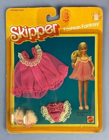1983 Mattel Barbie Skipper Fashion Fantasy Sweet Dreams Fashion Outfit