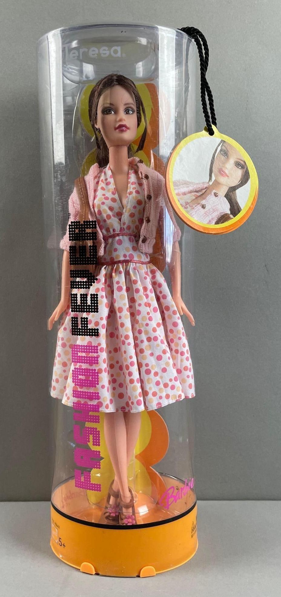 Mattel Barbie Fashion Fever Teresa Fashion Doll: 2004 original packaging