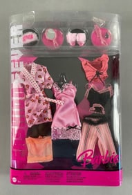Mattel Fashion Fever Barbie Fashion Doll Clothing Set
