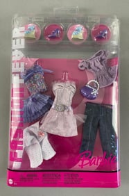 Mattel Fashion Fever Barbie Fashion Doll Clothing Set