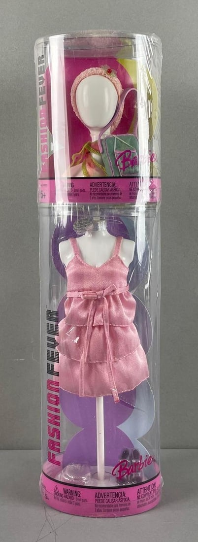 Mattel Fashion Fever Barbie Fashion Doll Clothing Set: 2004 original packaging