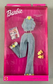 Mattel Fashion Fever Barbie Fashion Doll Blues Styles Clothing Set