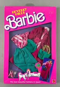 Mattel Barbie Fashion Doll Beverly Hills Clothing Set