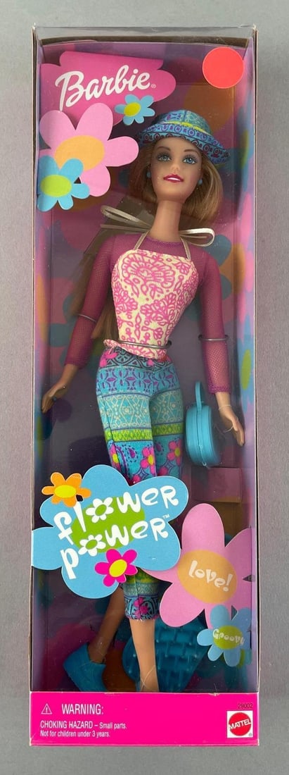 2000 Mattel Flower Power Barbie Fashion Doll: Original packaging