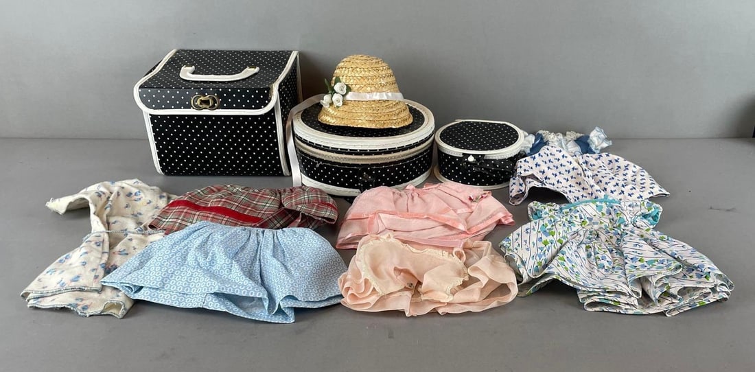 Group of Vintage Doll Clothes and Accessory Cases: Largest case broken in back, measures 6 x 8 x 6 inches