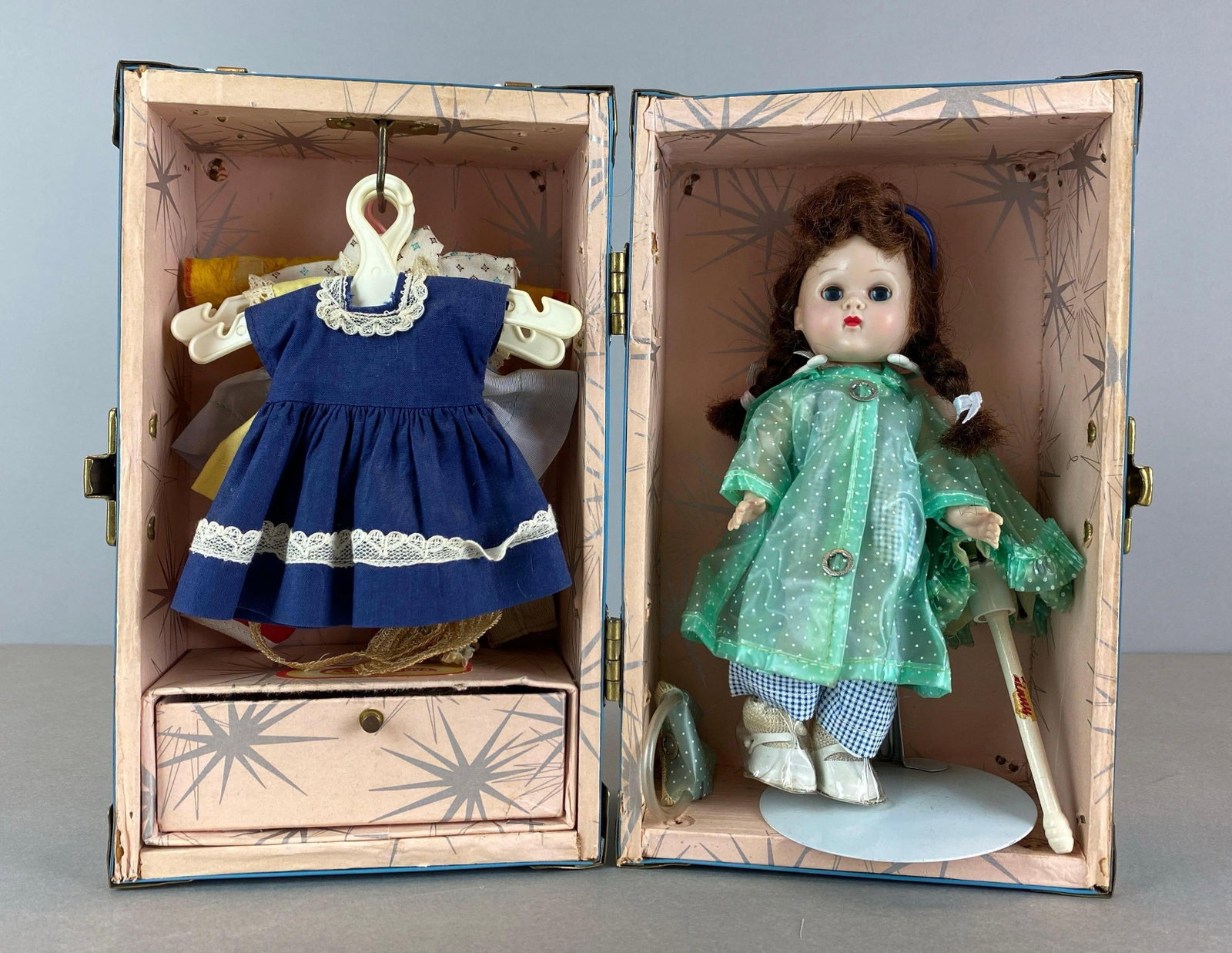 Vintage Ginny Brunette Doll with Accessories: With travel case, includes dress, umbrella, purse and more, no marking on nape, doll measures 8 inches tall