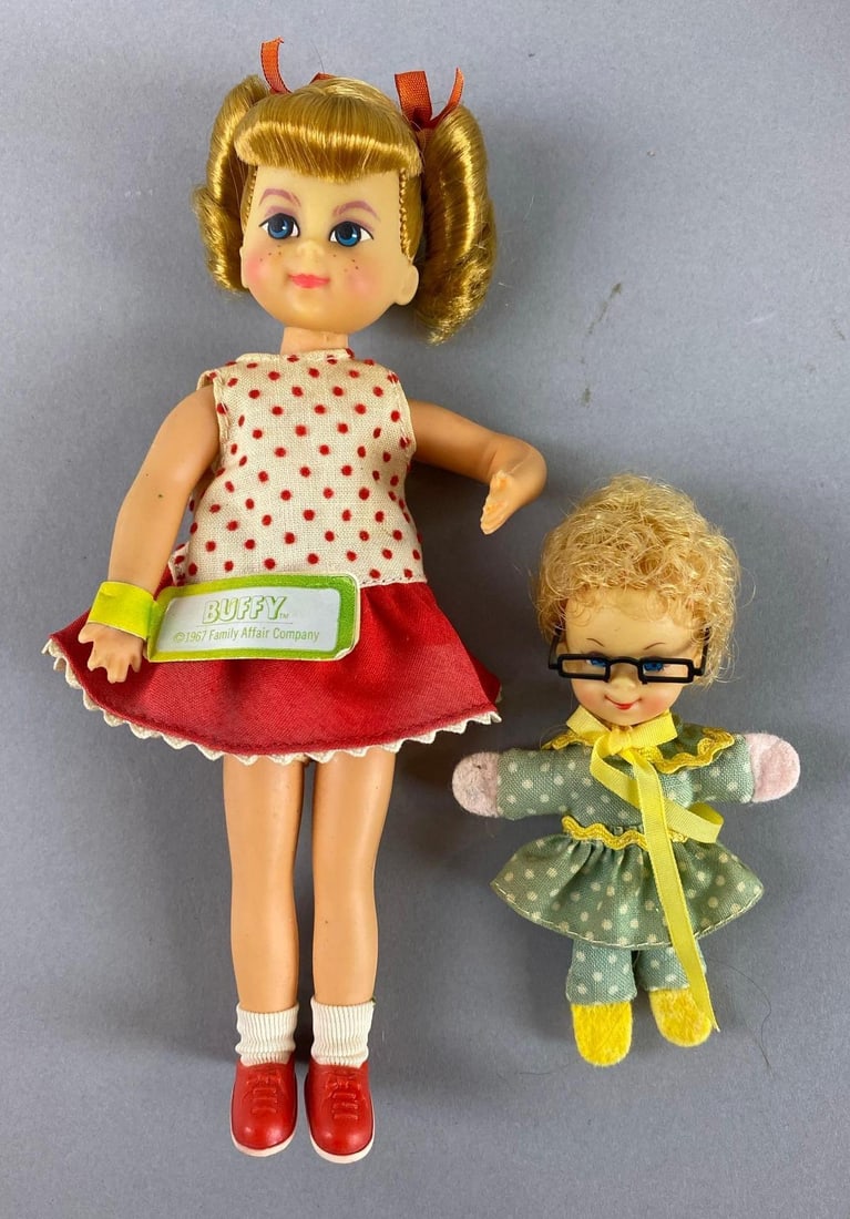 Vintage Mattel Family Affair Buffy and Mrs. Beasley Dolls: 1965 Buffy is a bendable doll. Largest measures 6 inches tall.