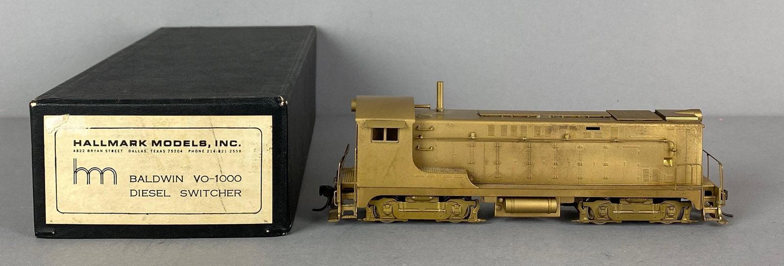 Hallmark Models HO Scale Baldwin VO-1000 Diesel Switcher (1 of 6)