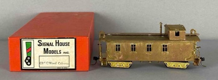 Signal House Models Brass HO Scale CB and Q Wood Caboose