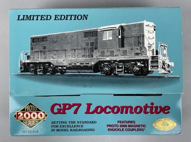 Proto Series 2000 HO Scale GP 7 Burlington Locomotive