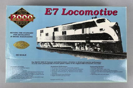 Proto Series 2000 HO Scale E7 Burlington Locomotive
