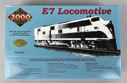 Proto Series 2000 HO Scale E7 Burlington Locomotive