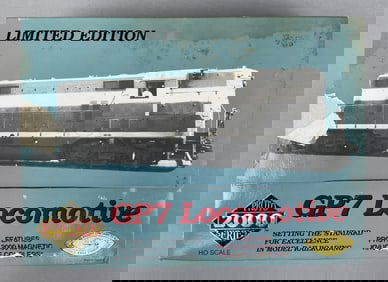 Proto Series 2000 HO Scale GP7 Burlington Locomotive