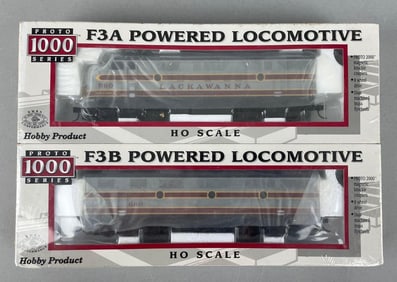 Set of Proto Series 1000 HO Scale F3A and B Powered Locomotives