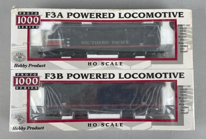 Set of Proto Series 1000 HO Scale F3A and B Powered Locomotives