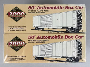 Group of Proto 2000 Series HO Scale Model Kit Box Cars