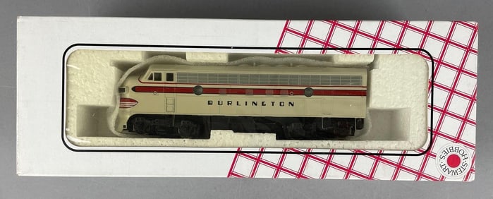 Stewart Hobbies HO Scale F3 Phase IV A/B Locomotive Set