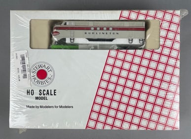Stewart Hobbies HO Scale FT A/B Locomotive Set